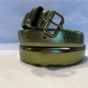 PRICED TO SELL- Cynthia Rowley woman’s medium 34” metallic green leather belt